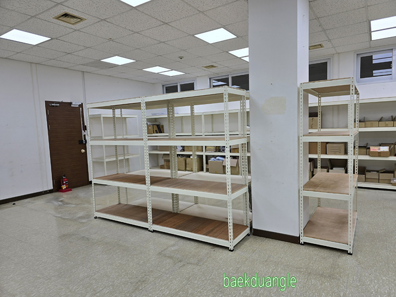 9233_copy_9263_235149625_tyP9mxUW_f6da41f229e50e54a118764527476bb2a463f5e1.jpg 이미지크게보기